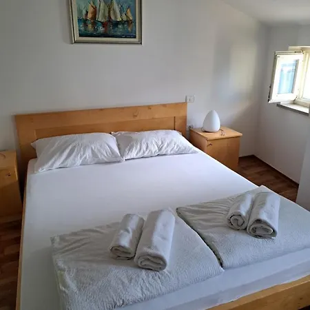 公寓 Apartma Via Flavia 伊佐拉