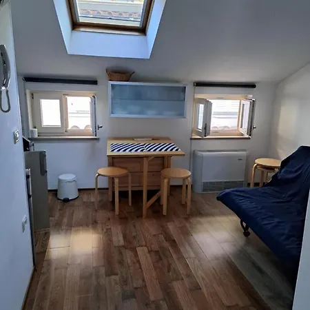 Apartma Via Flavia 公寓 *