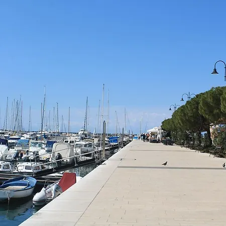 Apartma Via Flavia