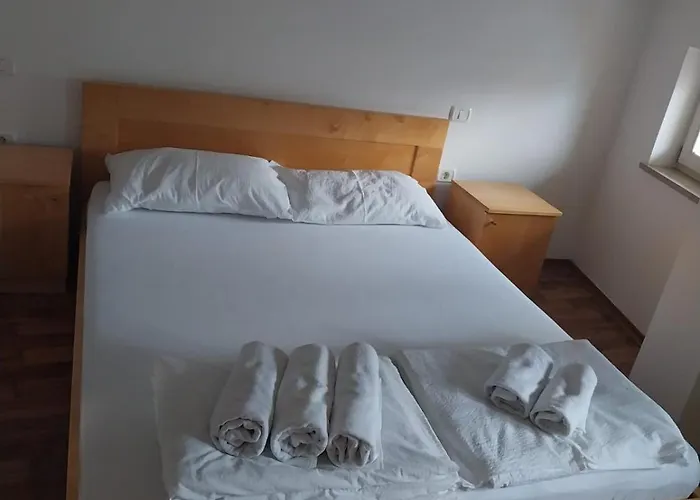 Apartma Via Flavia 아파트 *